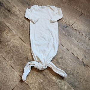 0-3 Cream Knotted Baby Gown